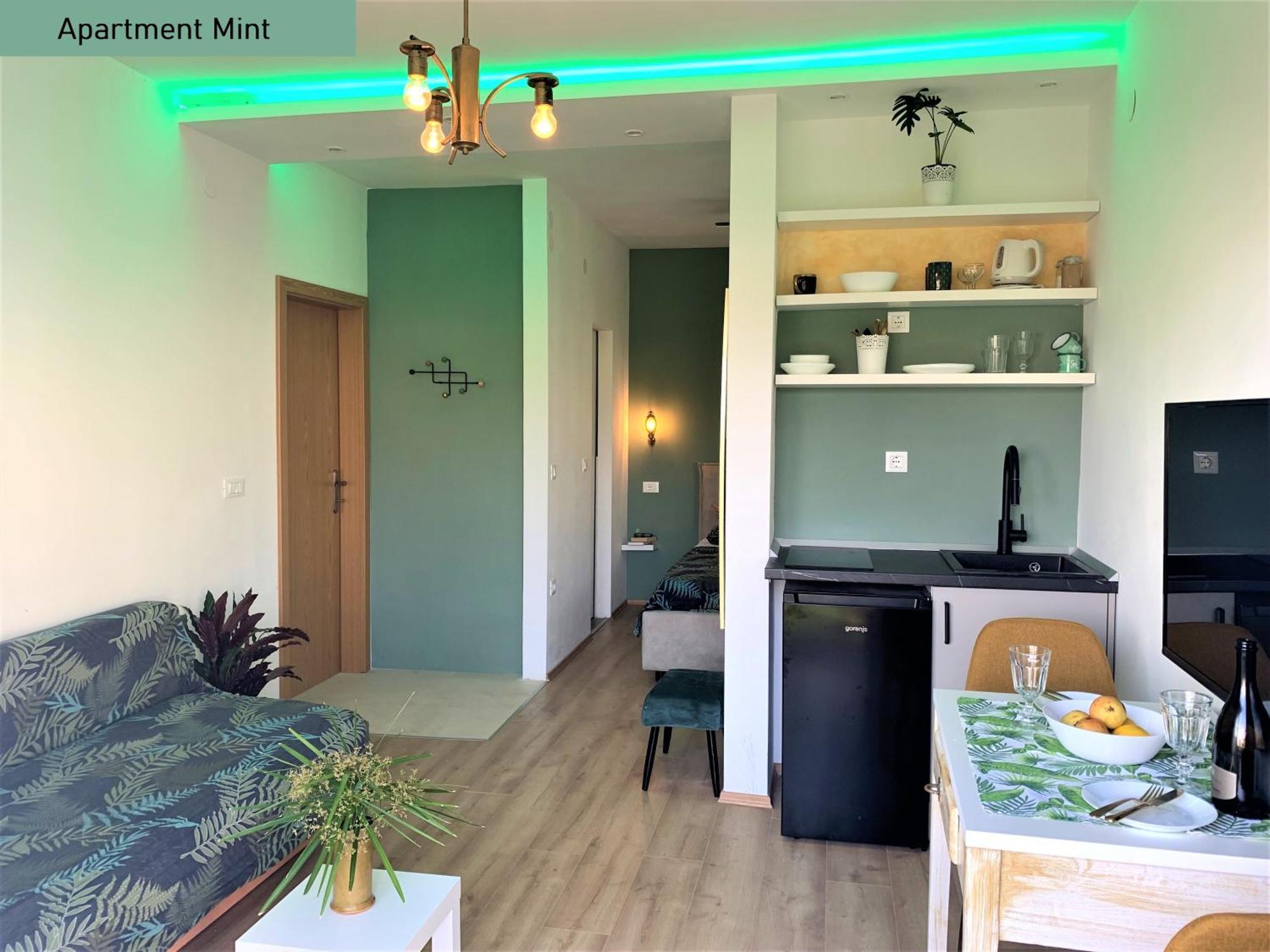 Apartments Garden House Подгора Екстер'єр фото